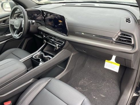 New 2026 Chevrolet Traverse LT w/ Midnight/Sport Edition image 14