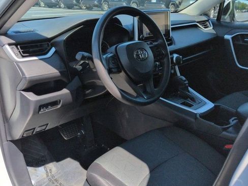 Certified 2025 Toyota RAV4 XLE AWD/4WD image 9