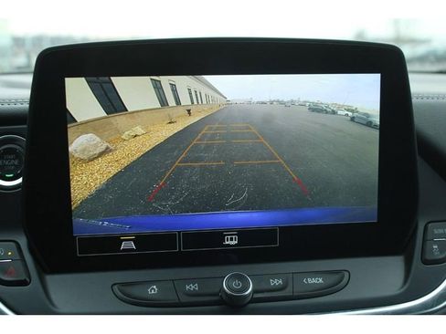 Used 2025 Chevrolet Blazer LT image 23