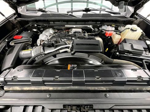 Used 2024 Chevrolet Silverado 2500 LTZ w/ LTZ Convenience Package image 10