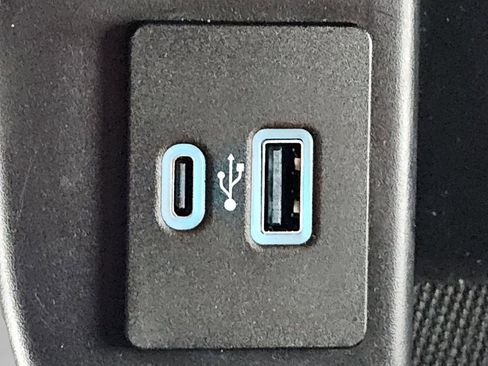 Used 2023 Ford F150 XLT w/ Equipment Group 302A High image 27