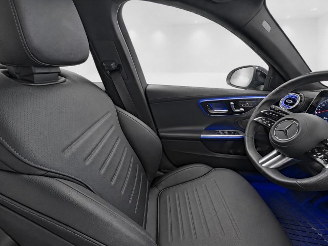 Used 2022 Mercedes-Benz C 300 4MATIC Sedan image 19