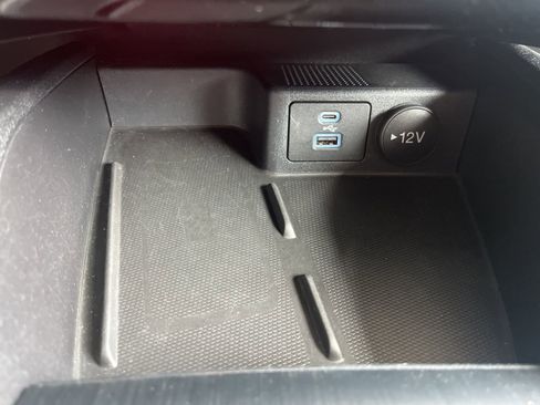 Certified 2022 Ford Escape SEL w/ Technology Package image 26