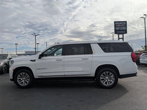 Used 2024 GMC Yukon XL Denali image 7