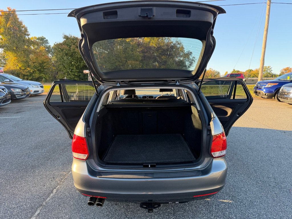 Used 2010 Volkswagen Jetta S FWD image 27