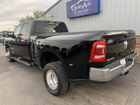 Used 2024 RAM 3500 Laramie w/ Bed Utility Group image 8