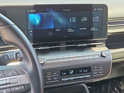 Certified 2025 Hyundai Kona SEL AWD/4WD image 27