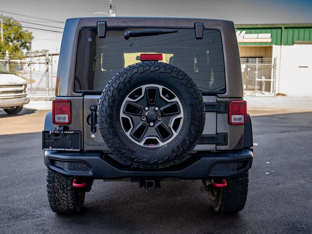 Used 2016 Jeep Wrangler Unlimited Rubicon AWD/4WD image 3