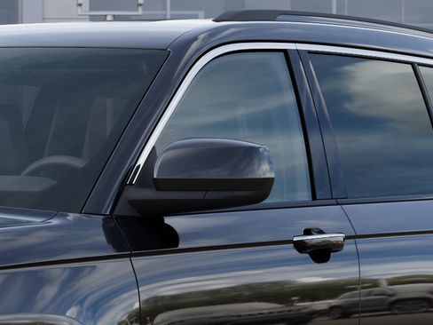 New 2025 Jeep Grand Cherokee L Laredo image 12