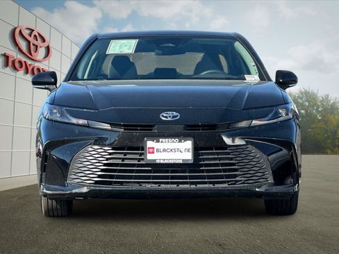 Certified 2025 Toyota Camry LE image 8