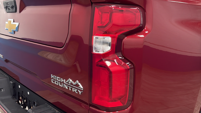 Used 2024 Chevrolet Silverado 3500 High Country w/ High Country Premium Package AWD/4WD image 41
