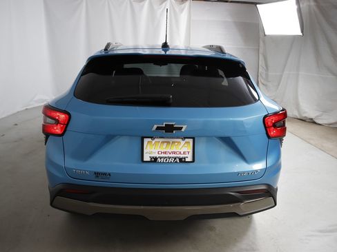 New 2026 Chevrolet Trax ACTIV w/ Driver Confidence Package FWD image 4