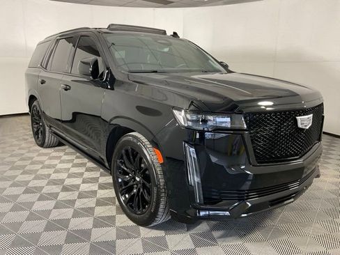 Certified 2024 Cadillac Escalade Sport Platinum w/ LPO, ONYX Package image 3