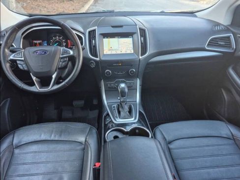 Used 2017 Ford Edge SEL w/ Equipment Group 201A AWD/4WD image 5