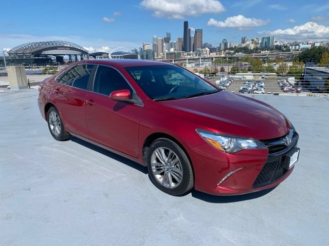 Used 2017 Toyota Camry SE FWD image 25