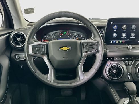 Used 2026 Chevrolet Blazer LT FWD image 18
