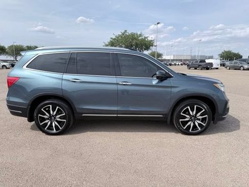 Used 2019 Honda Pilot Touring image 5