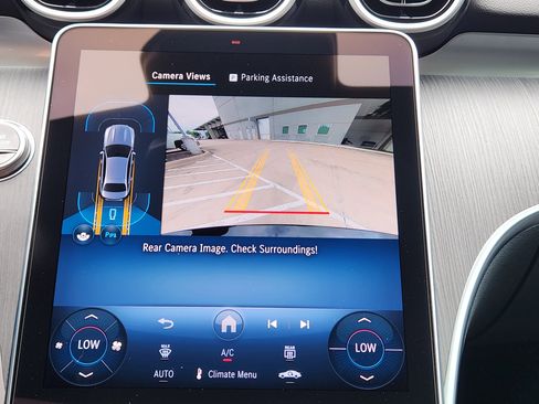 Used 2025 Mercedes-Benz C 300 Sedan image 11