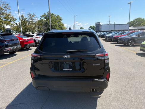 Used 2025 Subaru Forester Touring AWD/4WD image 9