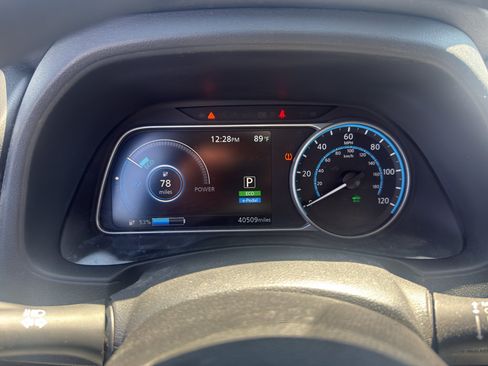 Certified 2023 Nissan Leaf S FWD image 9