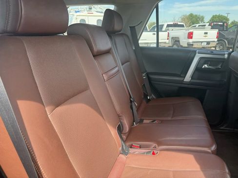 Used 2018 Toyota 4Runner Limited AWD/4WD image 21