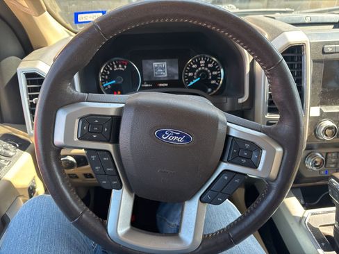 Used 2020 Ford F150 Lariat w/ Equipment Group 502A Luxury image 7