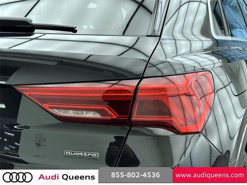 Certified 2022 Audi Q3 2.0T Premium Plus w/ Premium Plus Package image 9