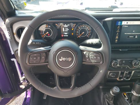 New 2026 Jeep Gladiator Sport image 11