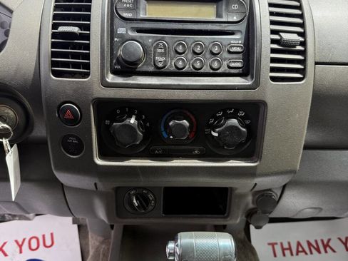 Used 2005 Nissan Frontier SE w/ (P01) Power Pkg image 24