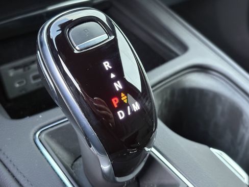 Certified 2023 Cadillac XT4 Premium Luxury w/ Driver Assist Package image 22