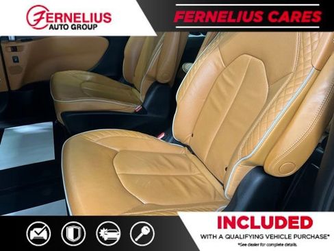 Used 2021 Chrysler Pacifica Pinnacle AWD/4WD image 23