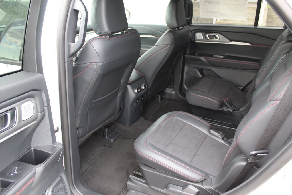 New 2026 Ford Explorer ST w/ Sun And Sound Package AWD/4WD image 19