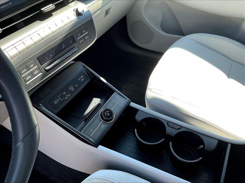 Used 2024 Hyundai Kona SEL w/ Convenience Package image 20