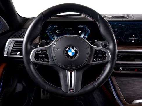 Used 2024 BMW X7 M60i w/ Executive Package AWD/4WD image 38