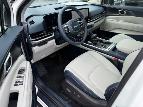 New 2026 Kia Carnival SX Prestige image 9
