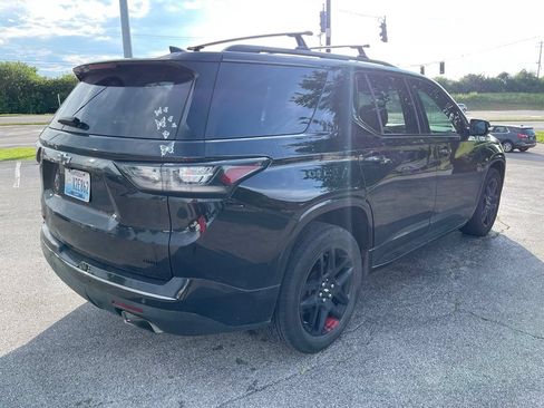 Used 2018 Chevrolet Traverse Premier w/ Redline Edition AWD/4WD image 3