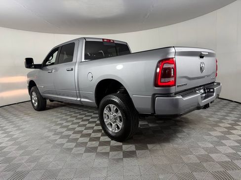 Used 2024 RAM 2500 Big Horn w/ Level 2 Equipment Group AWD/4WD image 10