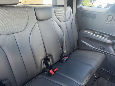 Used 2023 Hyundai Palisade Calligraphy w/ Cargo Package image 26