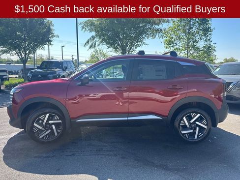 New 2026 Nissan Kicks SV w/ Charging Package FWD image 4
