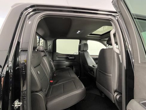 Used 2022 Chevrolet Silverado 1500 LT Trail Boss w/ Convenience Package II AWD/4WD image 23