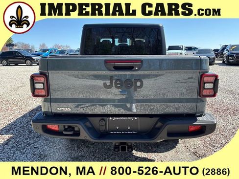 New 2026 Jeep Gladiator Willys AWD/4WD image 10