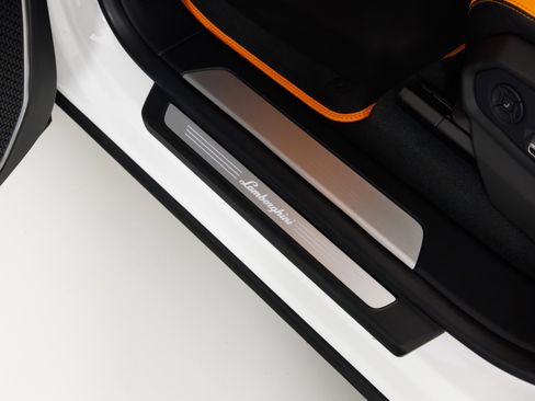 Used 2024 Lamborghini Urus S image 31