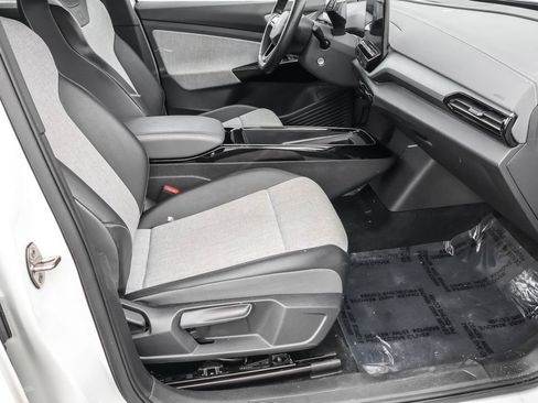 Used 2023 Volkswagen ID.4 Pro image 37