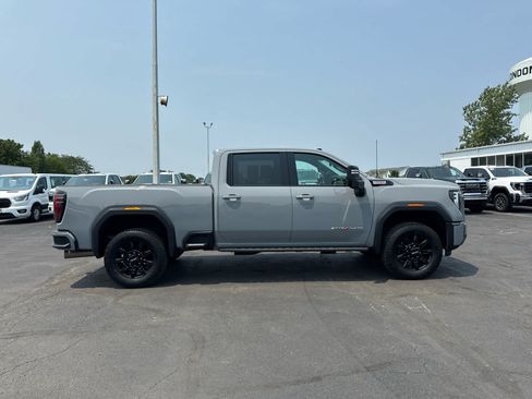 Certified 2024 GMC Sierra 2500 AT4 w/ AT4 Premium Plus Package AWD/4WD image 6