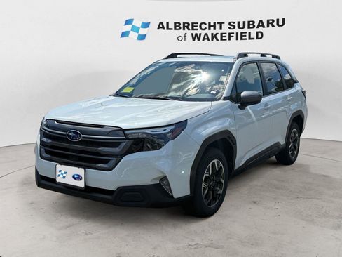 New 2025 Subaru Forester Premium image 1