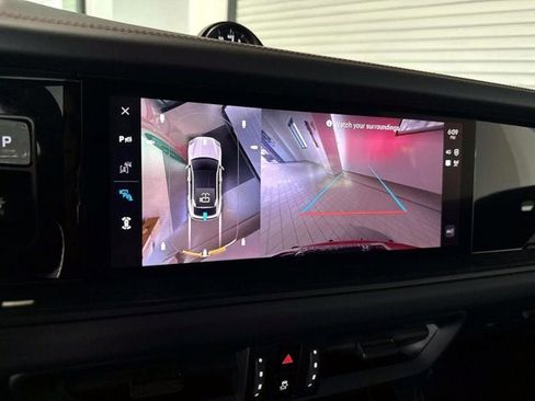 Certified 2025 Porsche Cayenne GTS AWD/4WD image 27