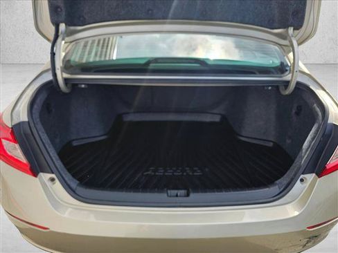 Used 2019 Honda Accord EX image 12