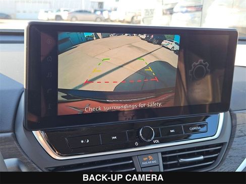 New 2025 Nissan Altima 2.5 SV image 27