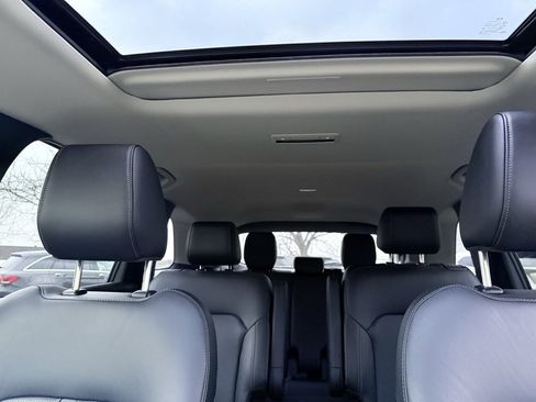 Used 2025 MAZDA CX-90 3.3 Turbo w/ Preferred Package image 21