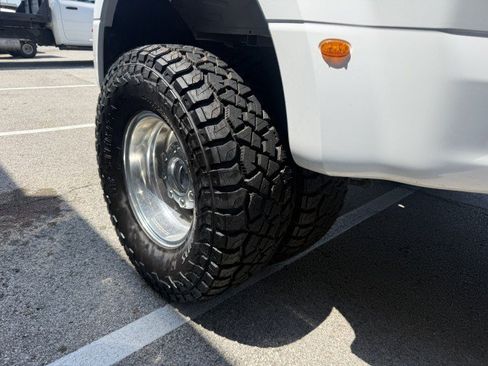 Used 2018 Ford F350 Lariat w/ Chrome Package AWD/4WD image 6